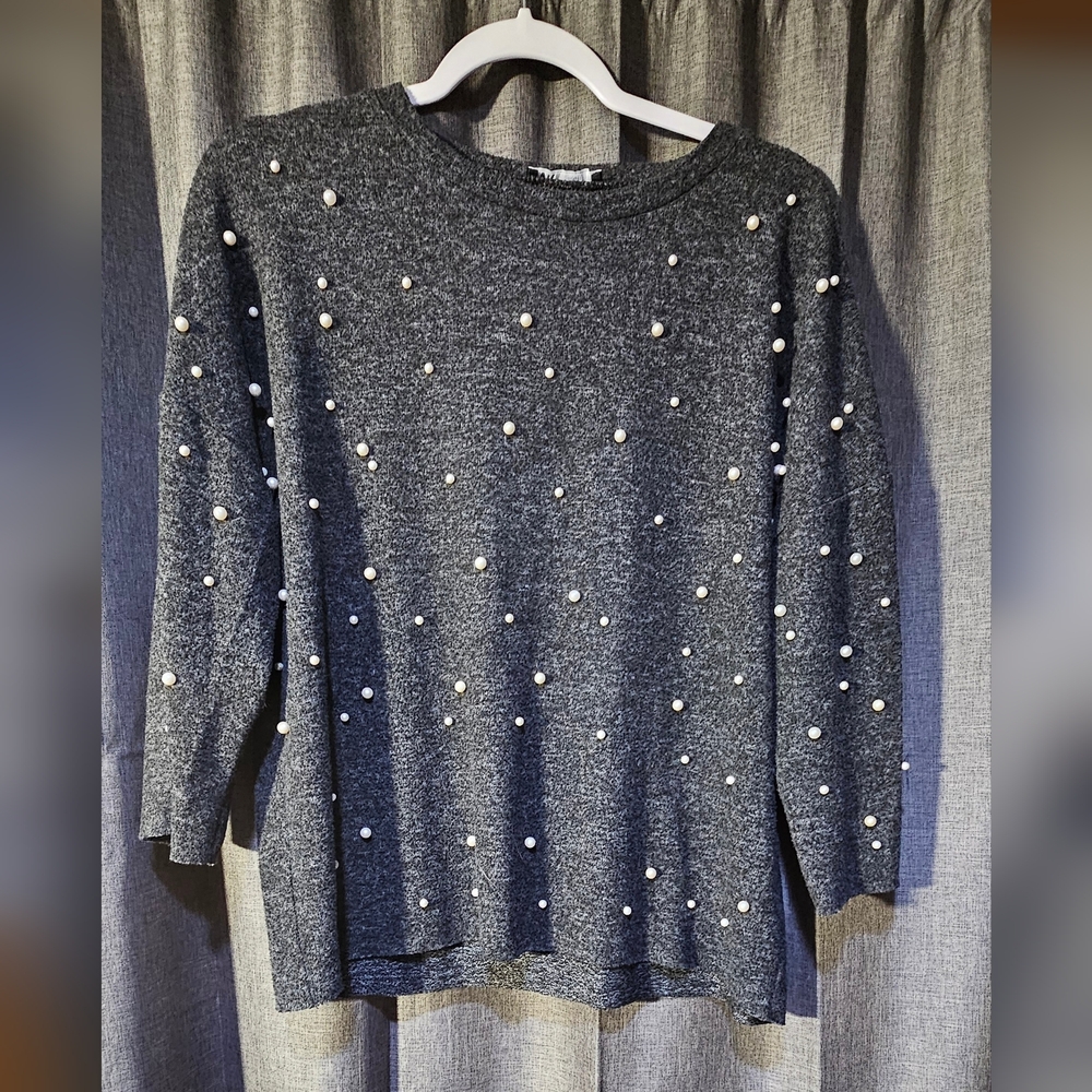 Zara Lightweight Pearl Spring Gray Sweater Sz Small